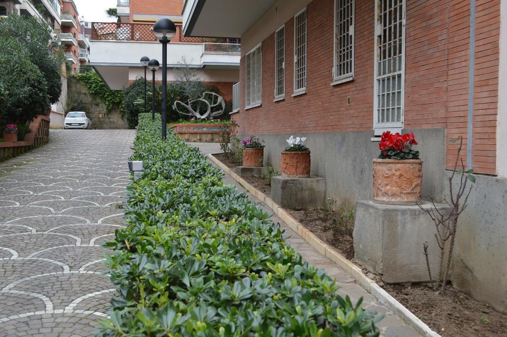 Bed and Breakfast Adan Vatican Rom Exterior foto