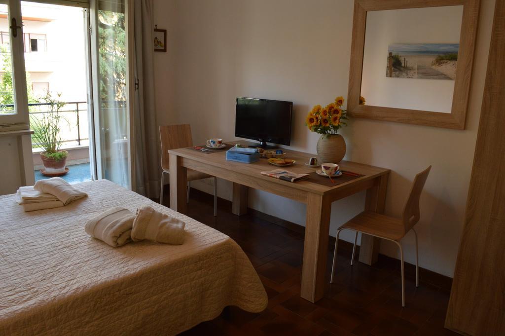 Bed and Breakfast Adan Vatican Rom Exterior foto