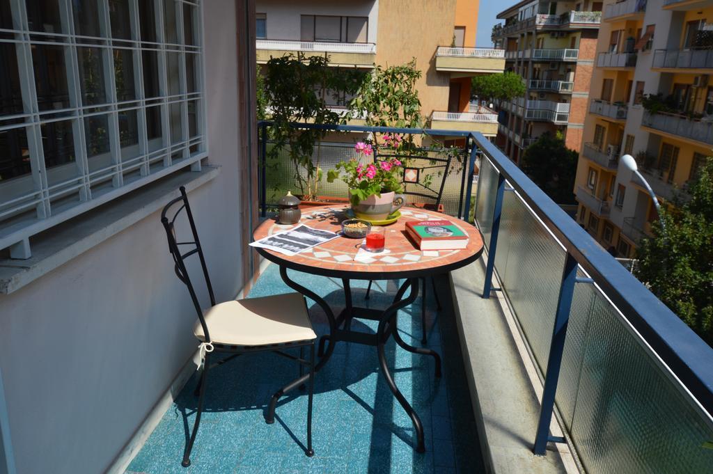 Bed and Breakfast Adan Vatican Rom Exterior foto