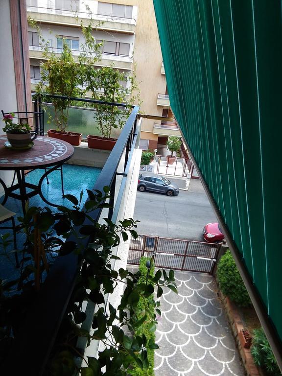 Bed and Breakfast Adan Vatican Rom Exterior foto